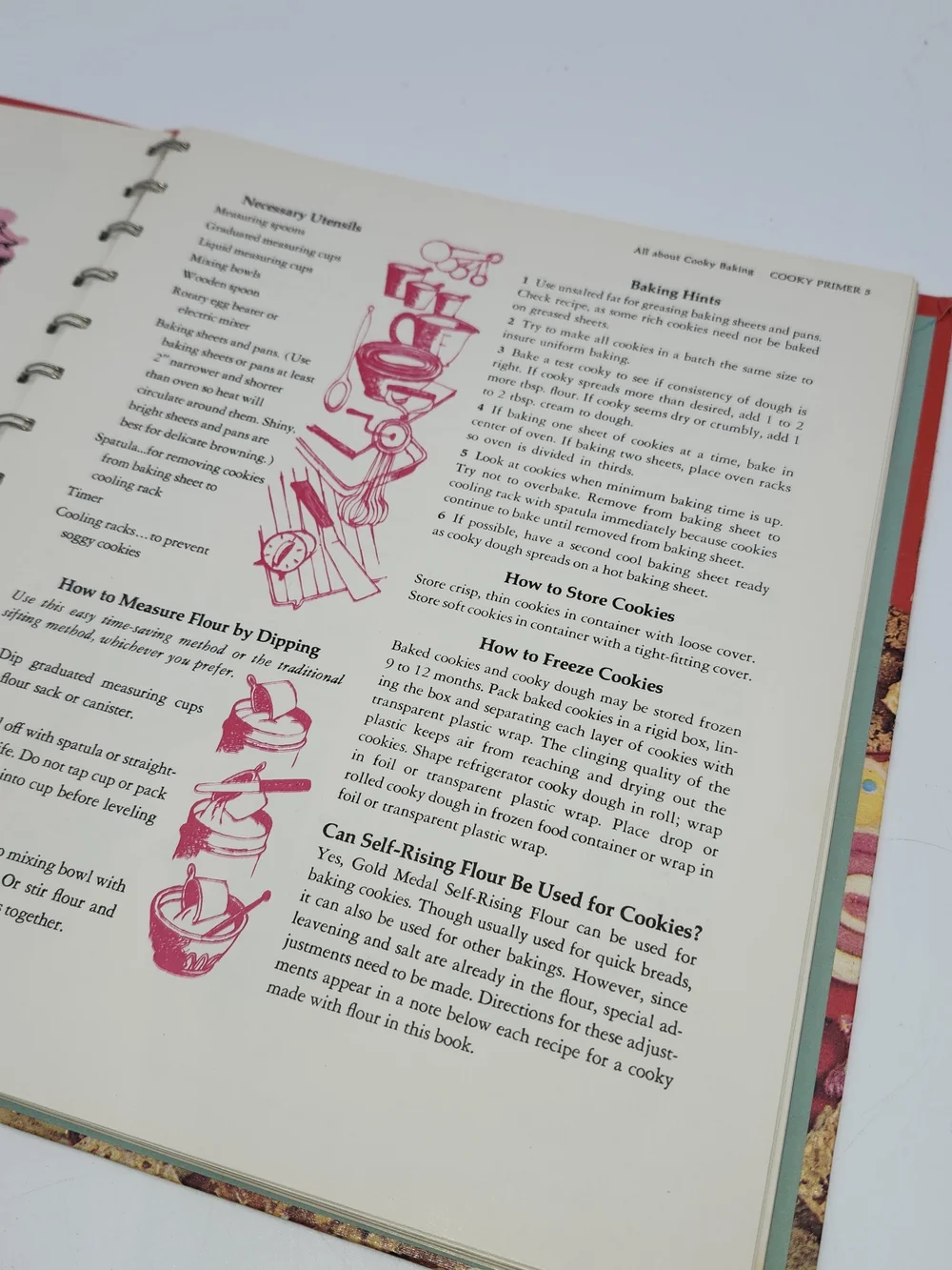 Vintage Cookie Recipes Betty Crocker Cooky Book - Bright Red Cookie Cover